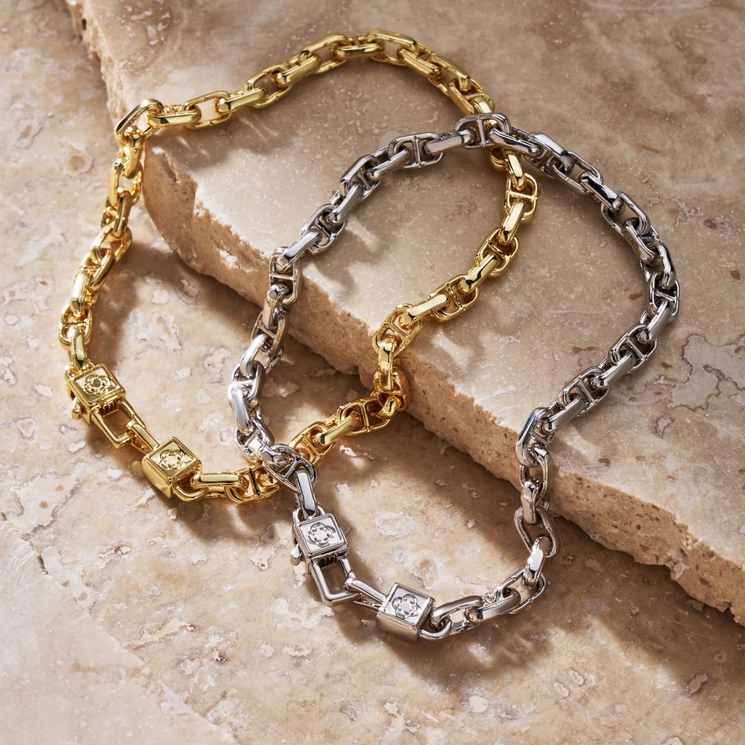 CD Anchor Link Bracelet (Silver) - Image 5