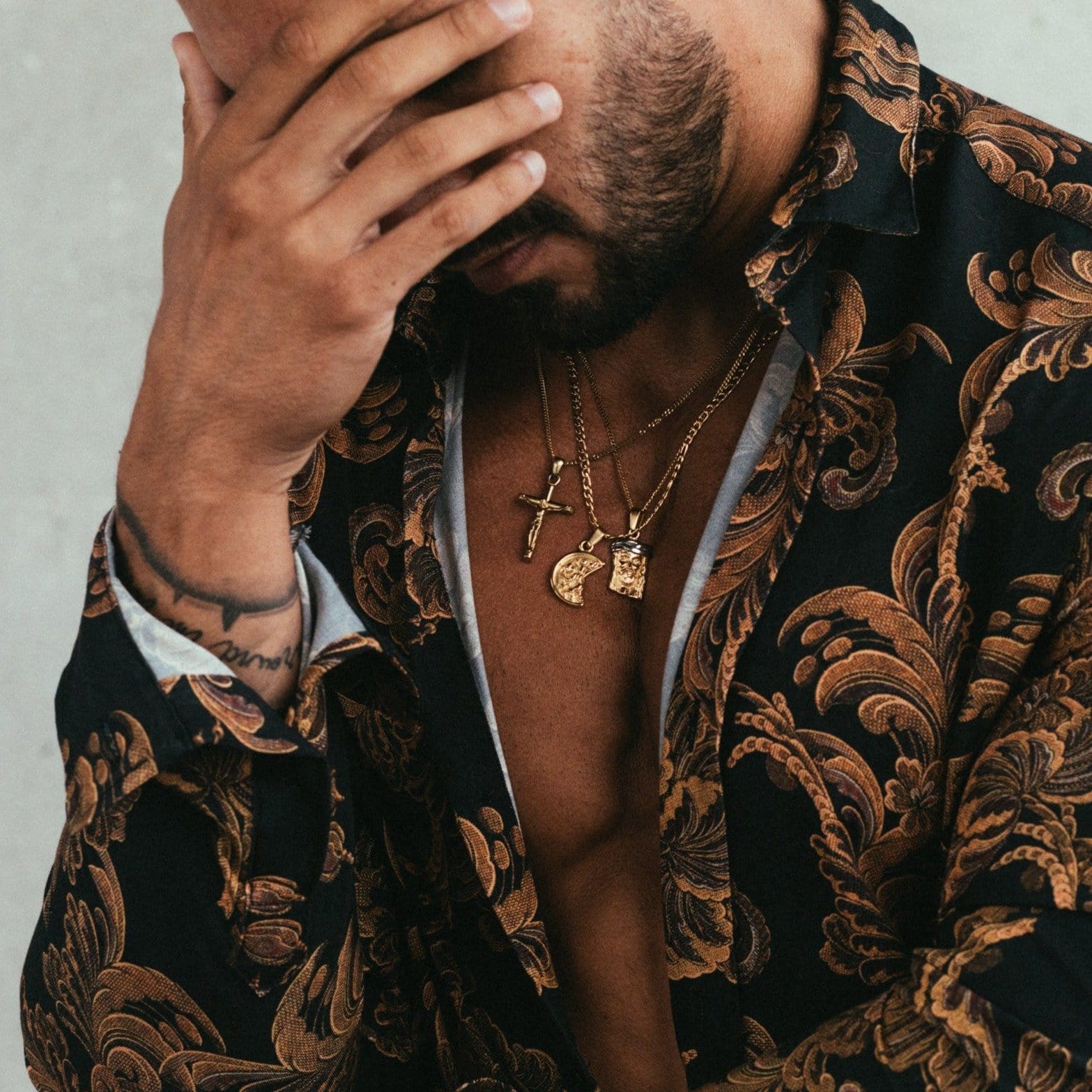 Jesus Piece (Gold) - Image 8