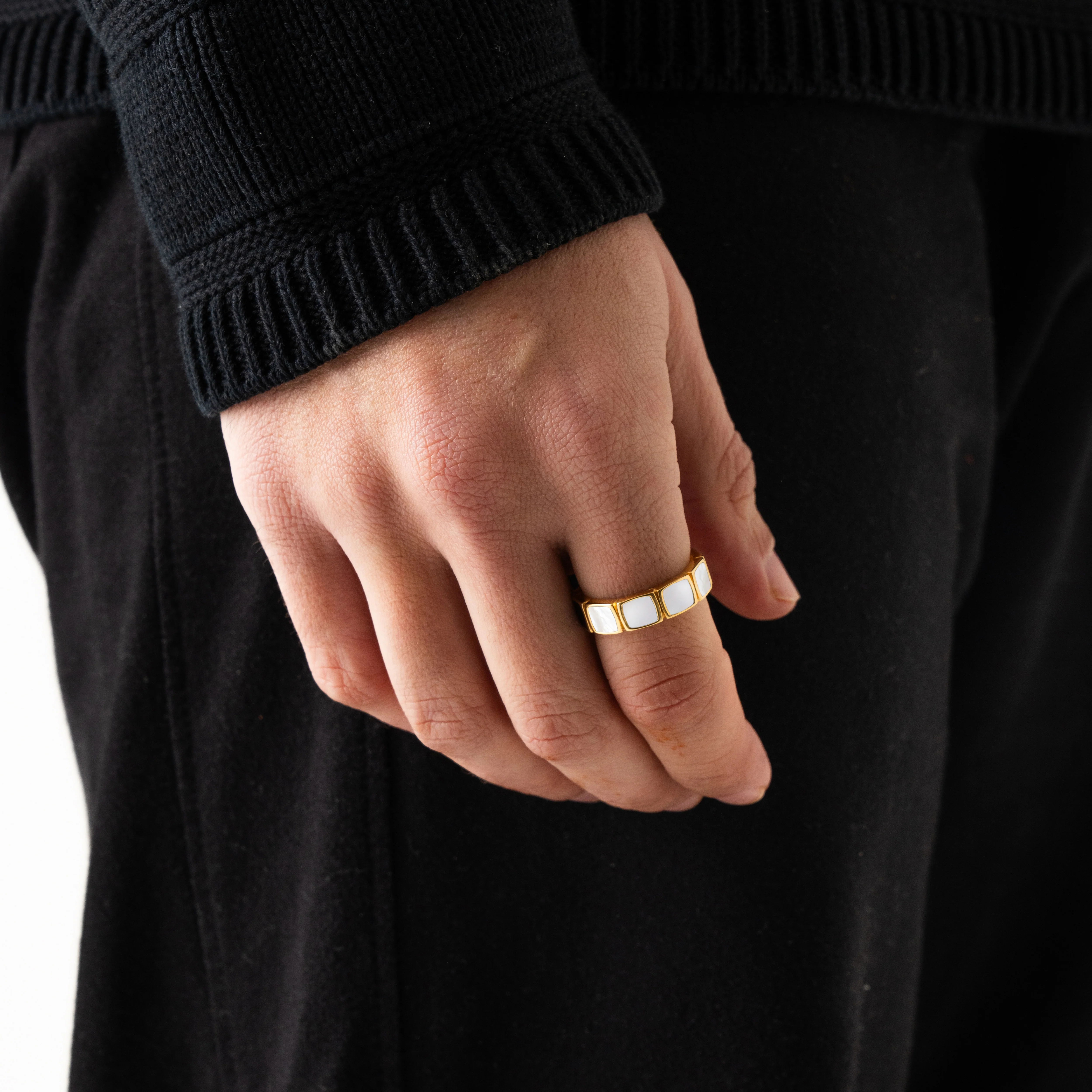 White Stone Band Ring (Gold) - Image 2